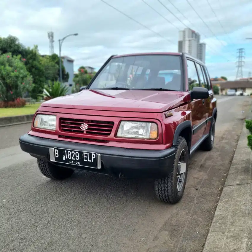 Suzuki Escudo JLX 1.6 MT 1997