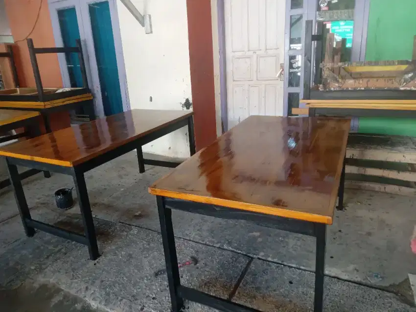 Meja makan dan Meja Cafe, meja warung dan resto