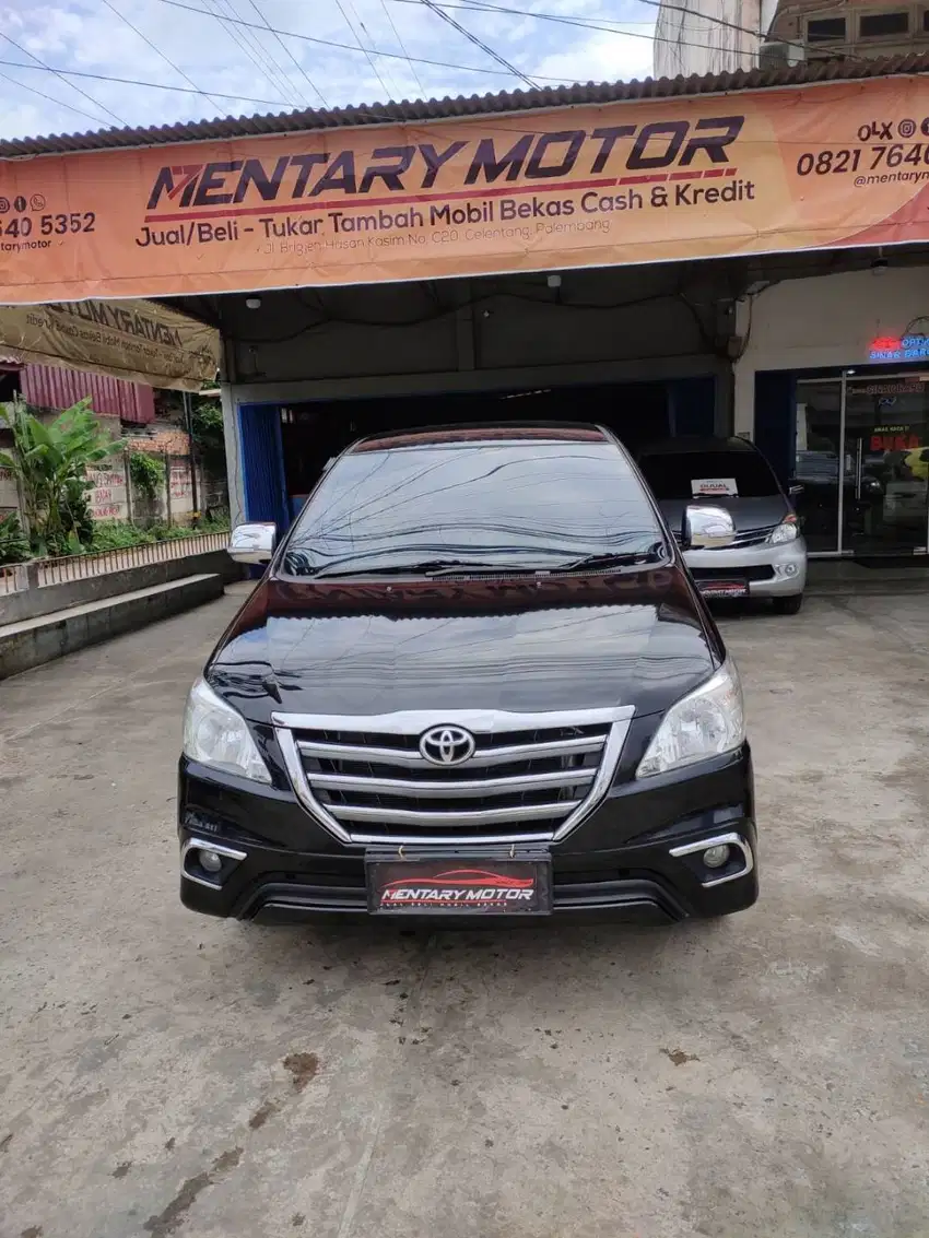 Toyota Innova 2.0 E Bensin Manual Tahun 2013 Hitam Metalik Bagus Kece