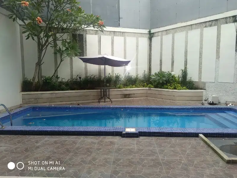 Murah! Sewa rumah siap huni ada pool di Cipete Jaksel