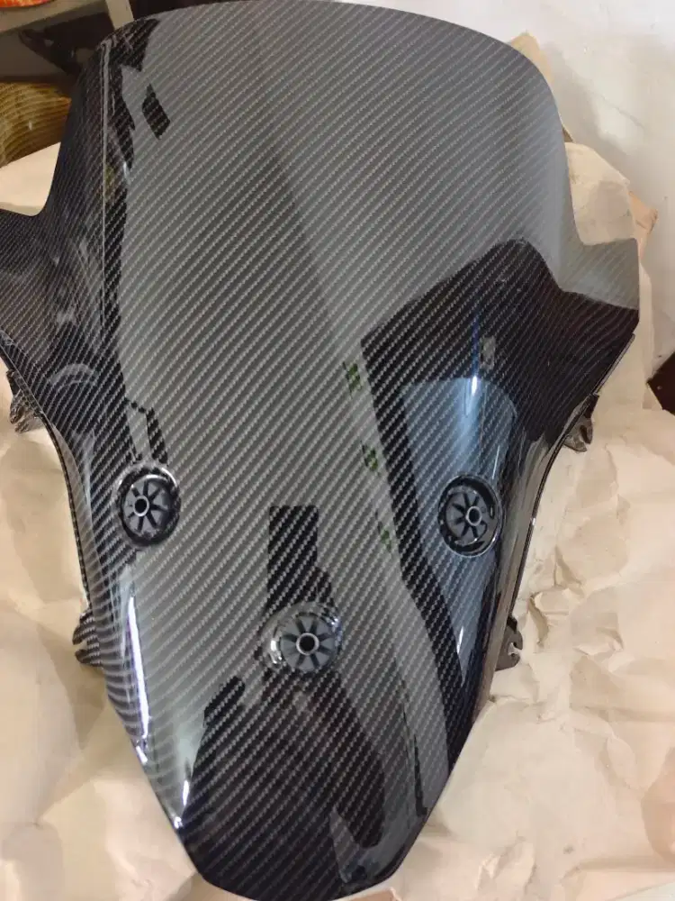 Windshield ori Honda PCX 160 carbon