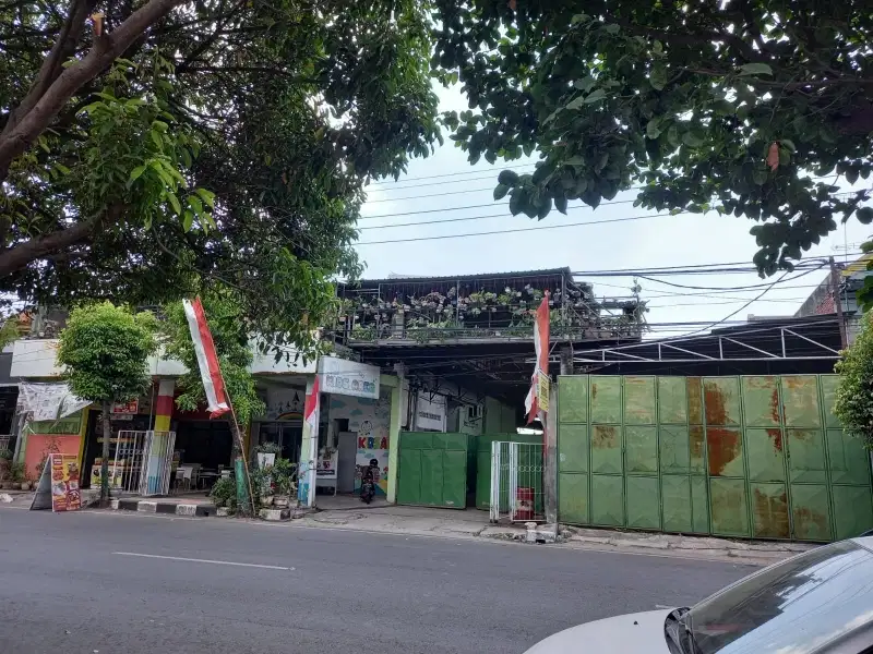 Rumah Toko+ Bengkel