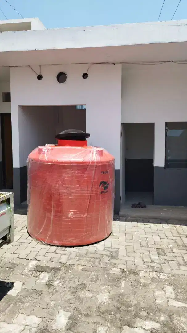 Tandon/Toren Air LOBSTER 1800 Liter Garansi 10 Tahun