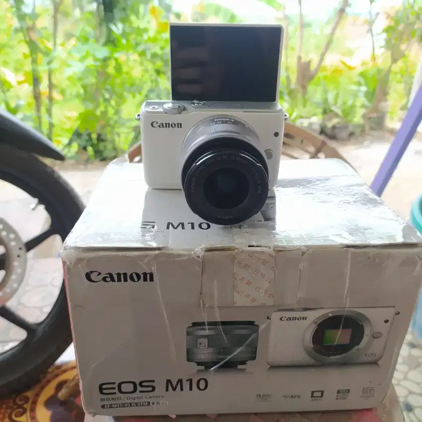 Kamera Mirrorless Canon M10