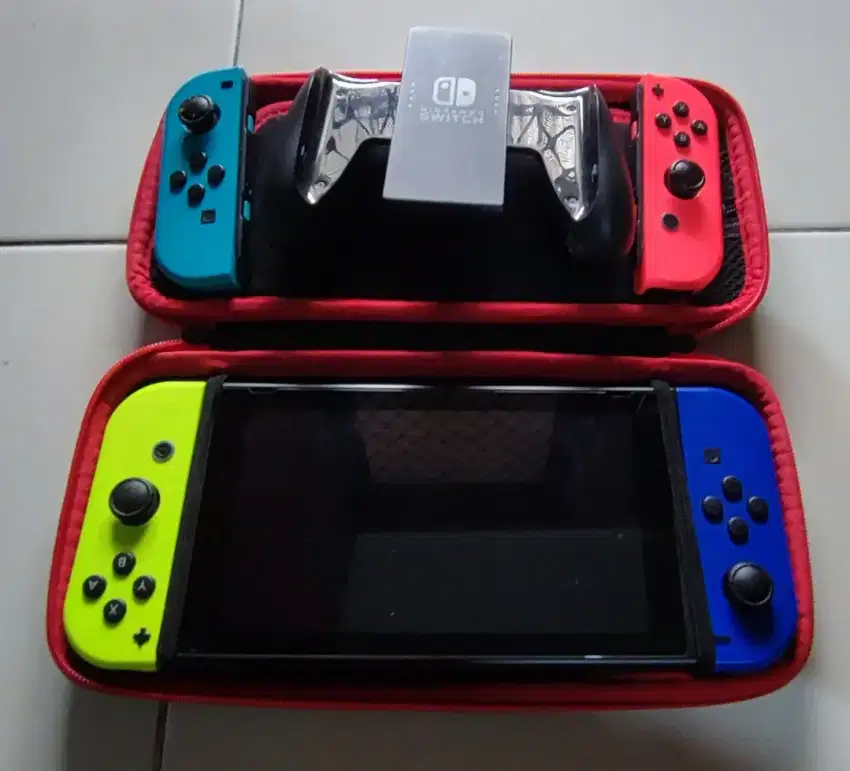 Nintendo Switch v1 + games