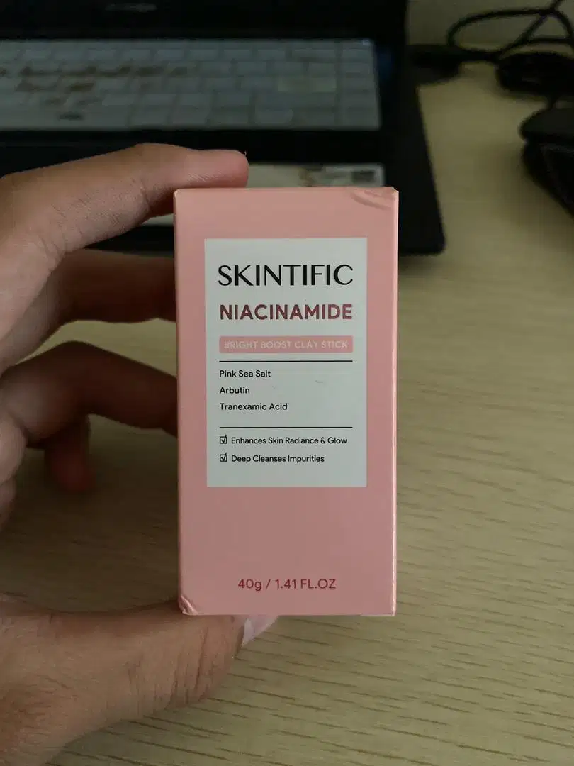 SKINTIFIC BRIGHT BOOST CLAYSTIC PINK NIACINAMIDE