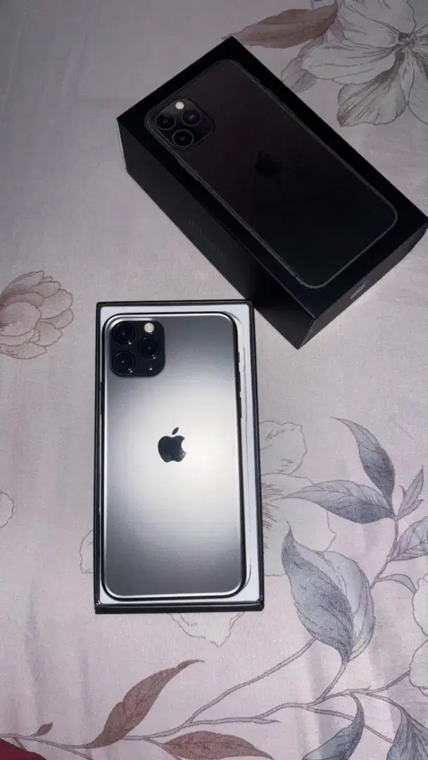 iPhone 11 Pro Grey