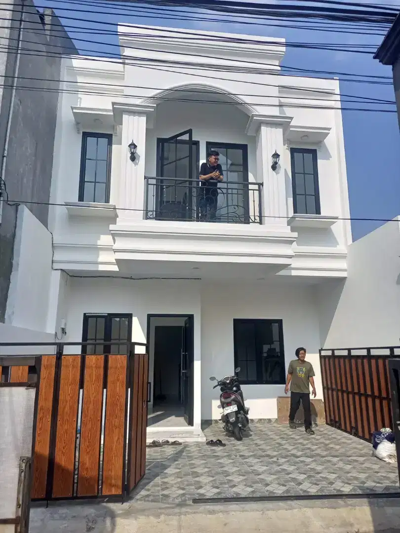 Di Jual Rumah Baru Non Cluster di Cipedak Jagakarsa