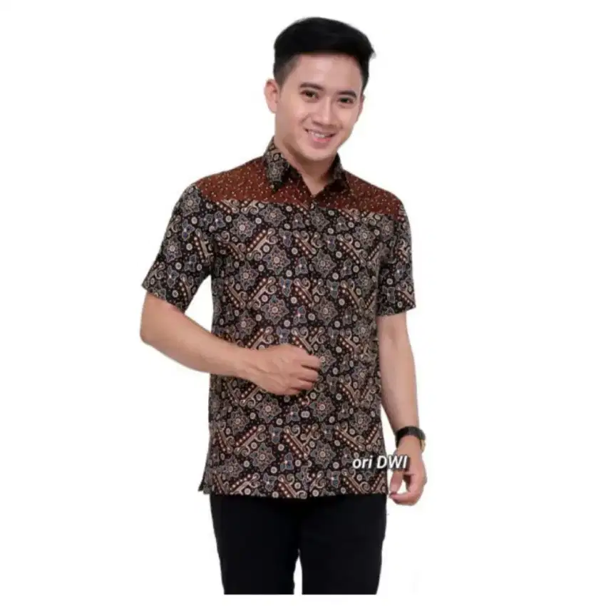 Kemeja batik pria lengan pendek