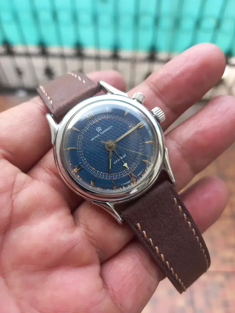 Revue Thommen Cricet Alarm vintage seiko omega longines mido rado