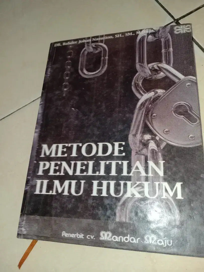 Buku, metode penelitian ilmu hukum, bahder Johan, 2008, jilid lux