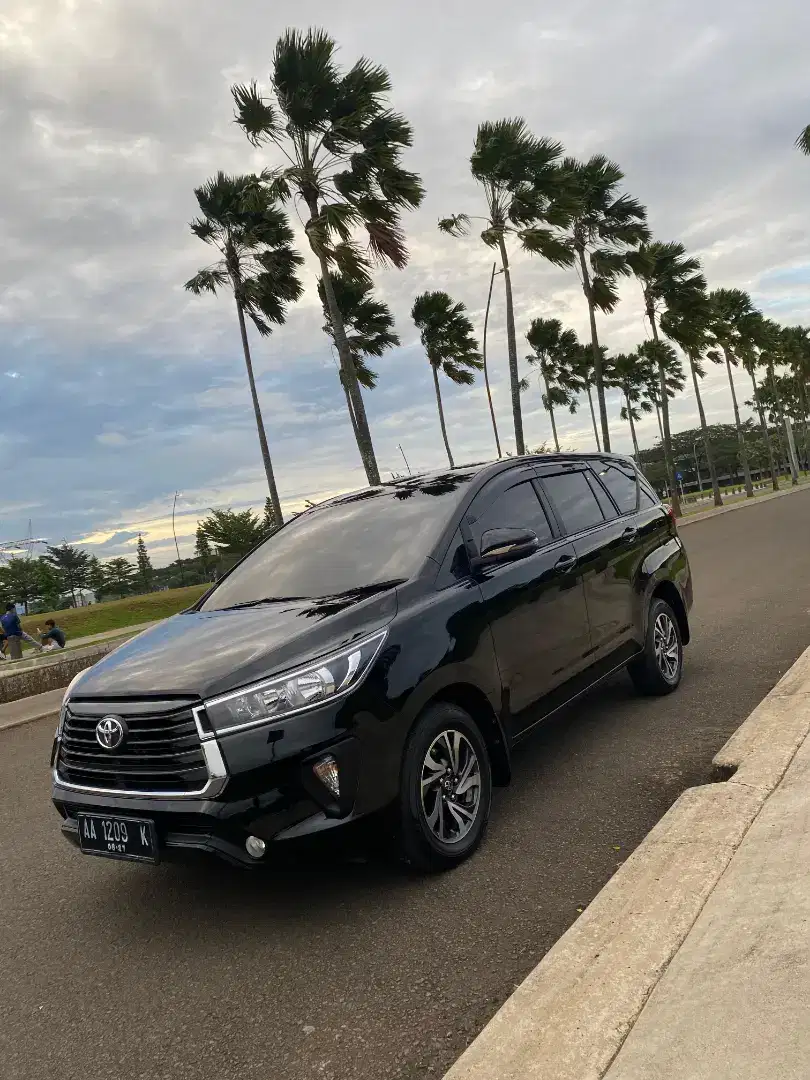 Innova Reborn G 2.4 Disel Matic Hitam Mulus