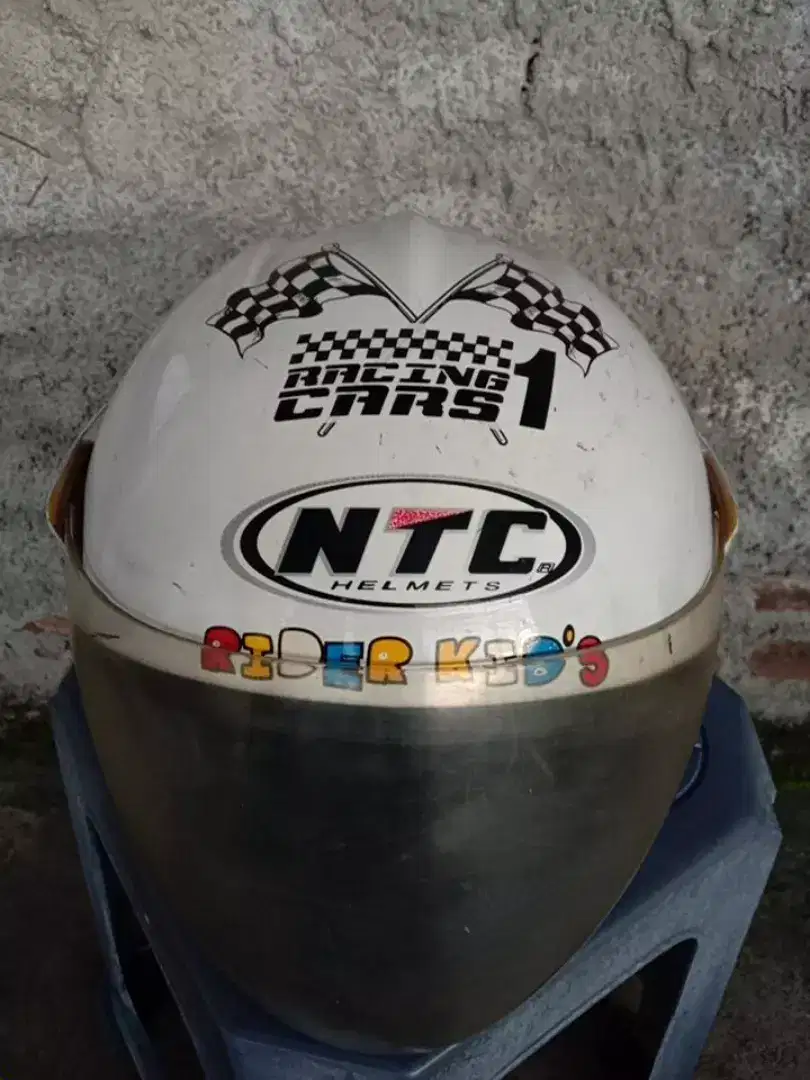 Helm Anak NTC motif Racing Cars