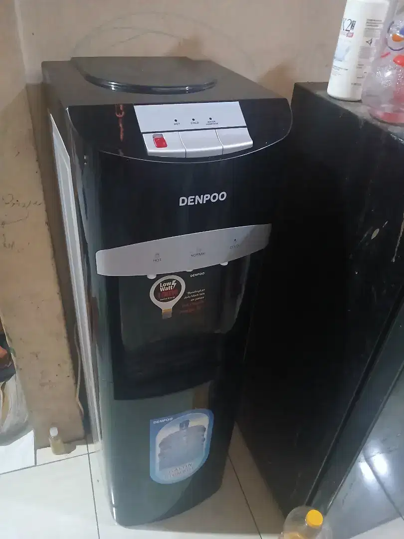 Dijual cepat dispenser normal dingin panas denpo