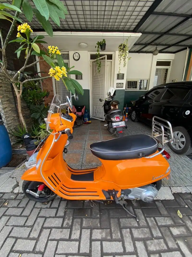 Dijual Vespa S 150 Tahun 2012 - Warna Orange