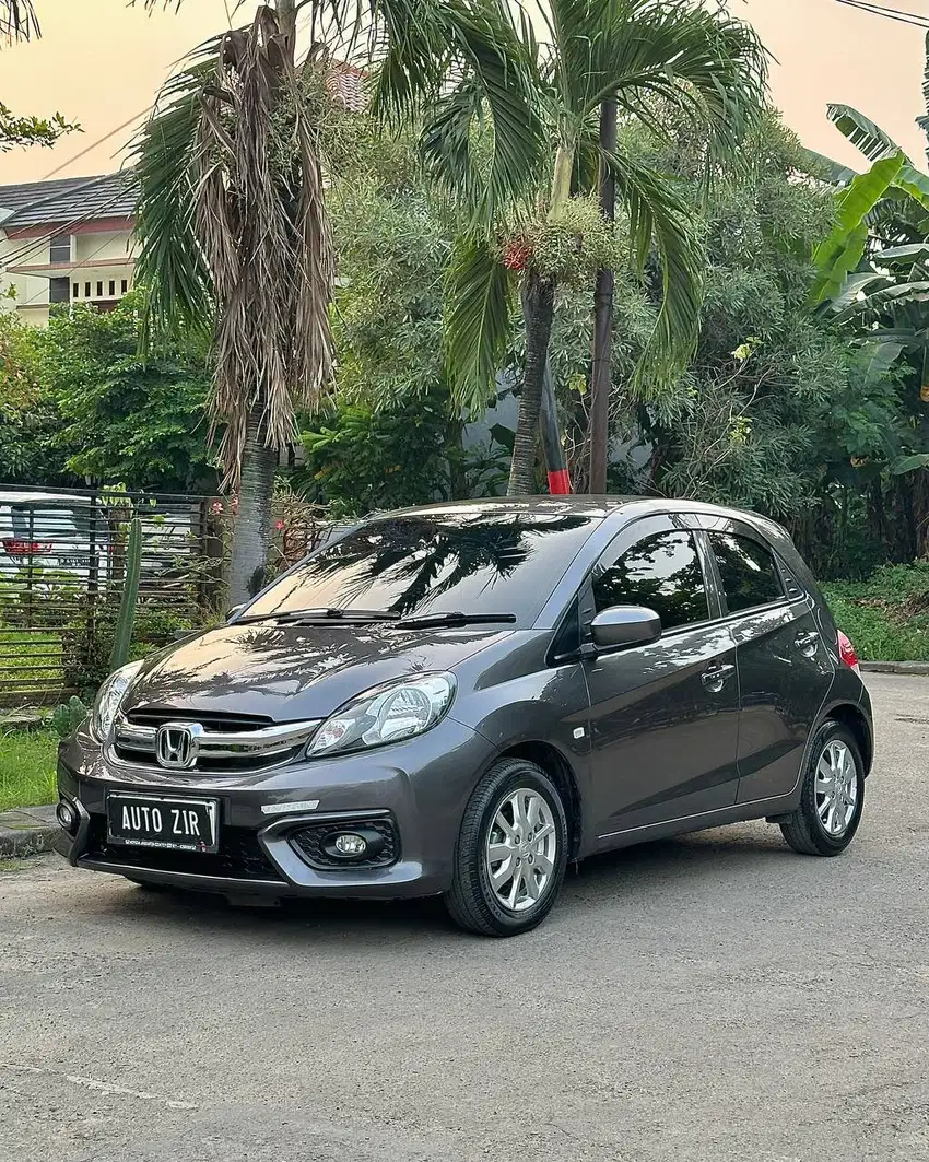 Honda Brio Satya 1.2 E Matic Grey 2018 Ter Murah Ori TdpRingan Menarik