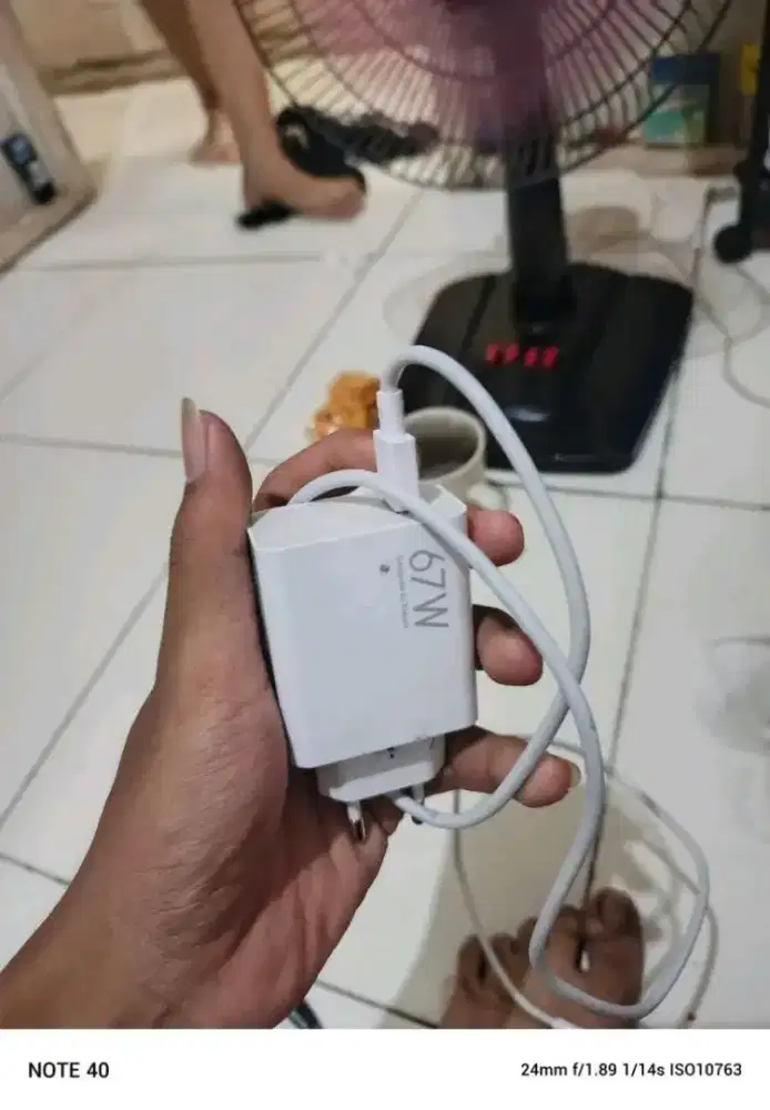 Charger Bawaan Xiomi 14 T