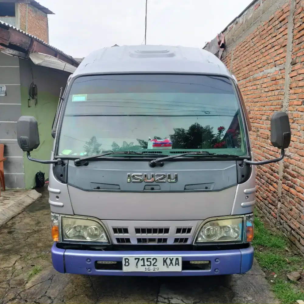 Elf siap jln surat 2 lengkap hidup mesin, AC dan kaki2 sehat d