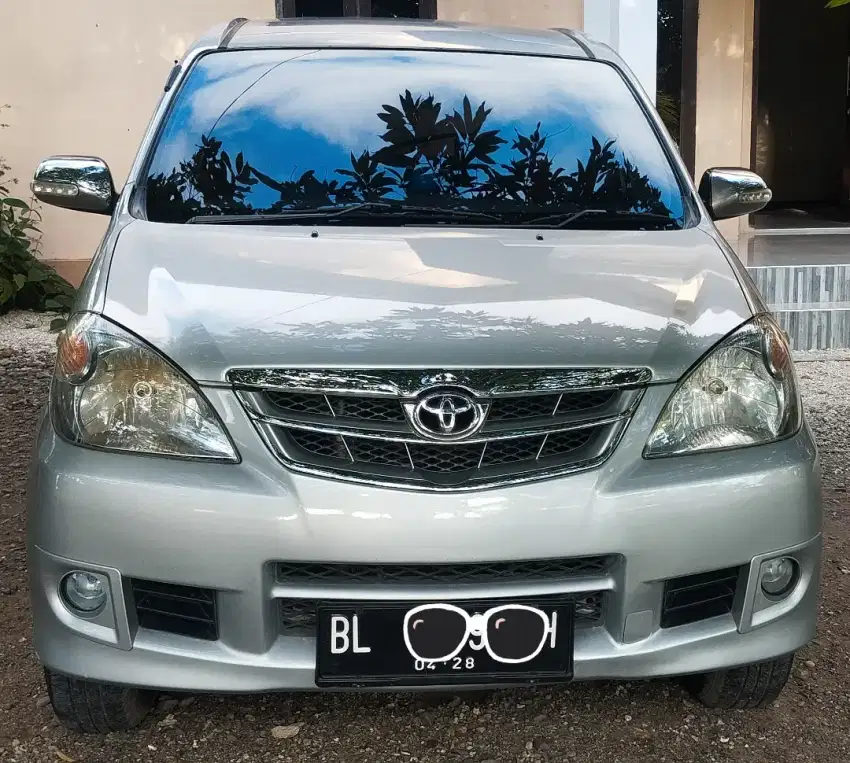 Avanza G 2011 M/T