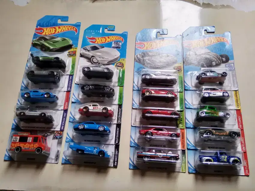 Diecast hot wheels blister hotwheels miniatur mobil mainan