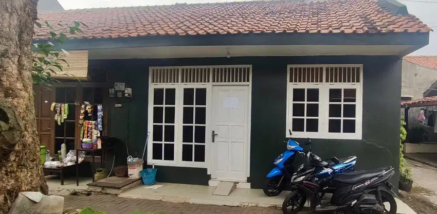 RUMAH DIKONTRAKKAN SIAP HUNI