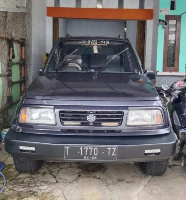 Suzuki sidekik di jual