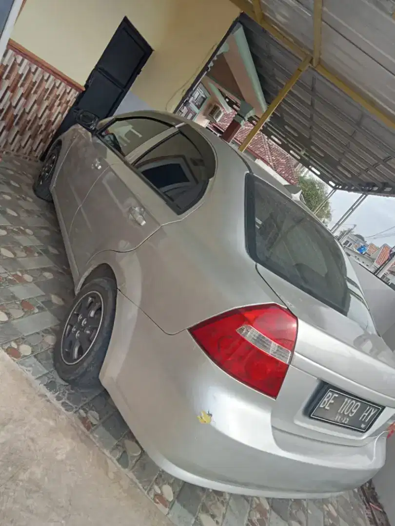 Di jual sedan chevrolet 2011