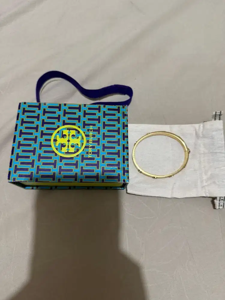 gelang tory burch ori