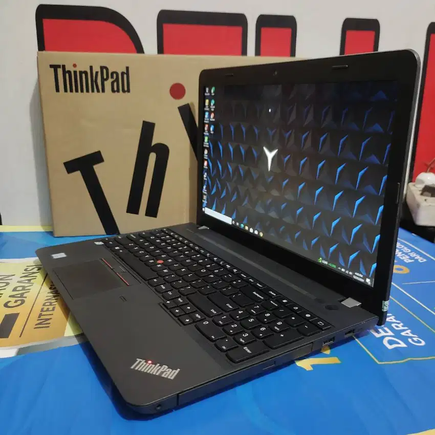 Laptop Lenovo Thinkpad E5670 Intel Core i5 Layar Lebar Besar OK