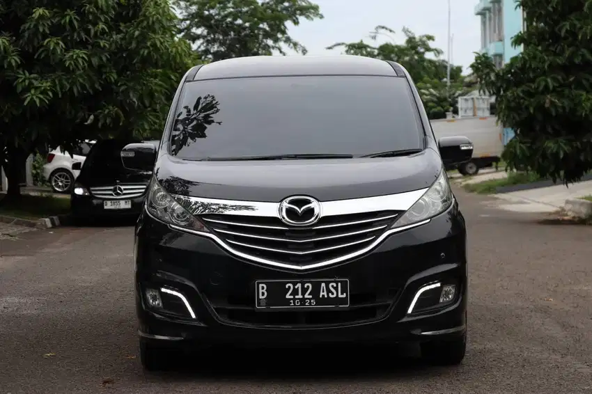 Mazda Biante 2.0 Skyactiv AT Hitam 2015