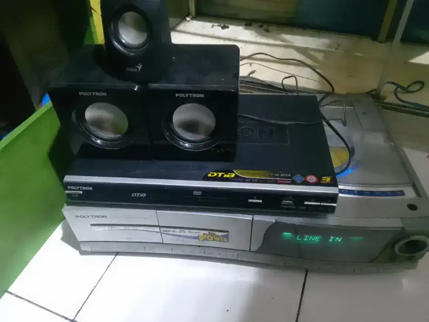 Polytron tipedeck Dewa-DVD- Speaker.