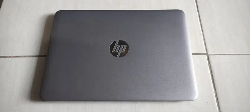 Jual Laptop HP Core i7 Gen 7, RAM 8 GB, HDD SSD 256 GB [HARGA PAS]