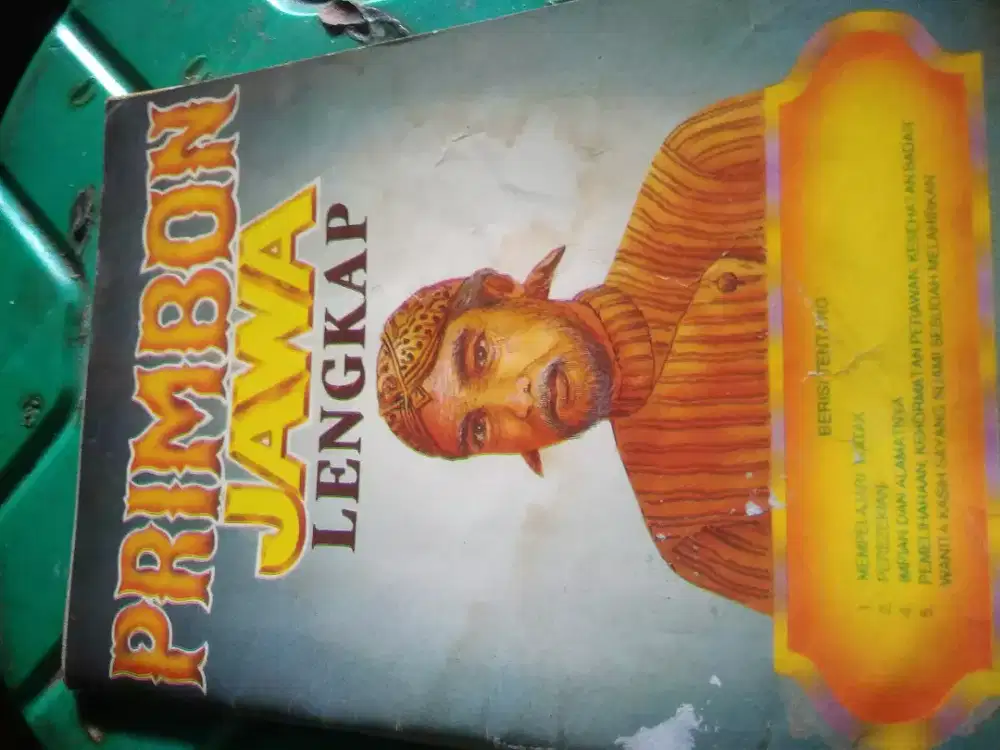 Dua buku jadul bermanfaat