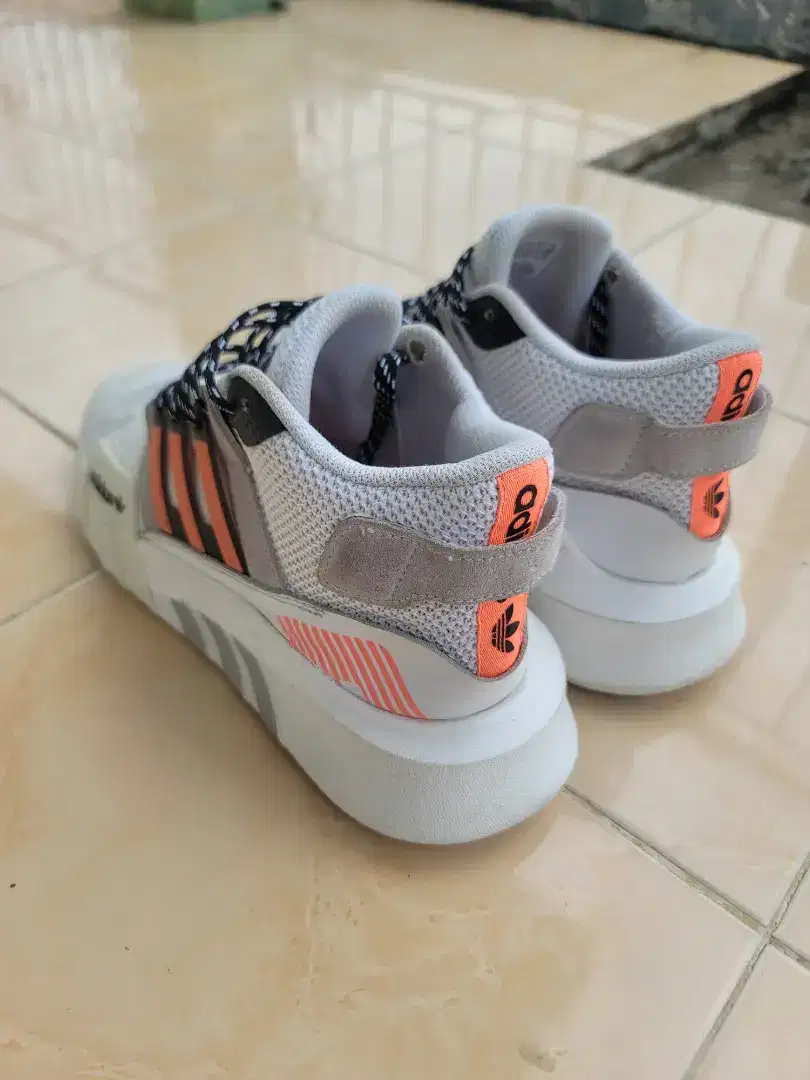 Sepatu Adidas Second  Ori