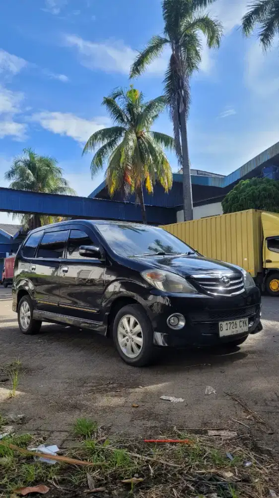 Toyota Avanza 2009 type s