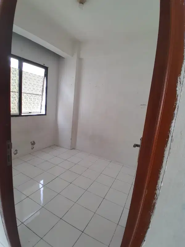 SEWA TAHUNAN UNIT APARTEMEN CITYPARK KOSONGAN ADA AC