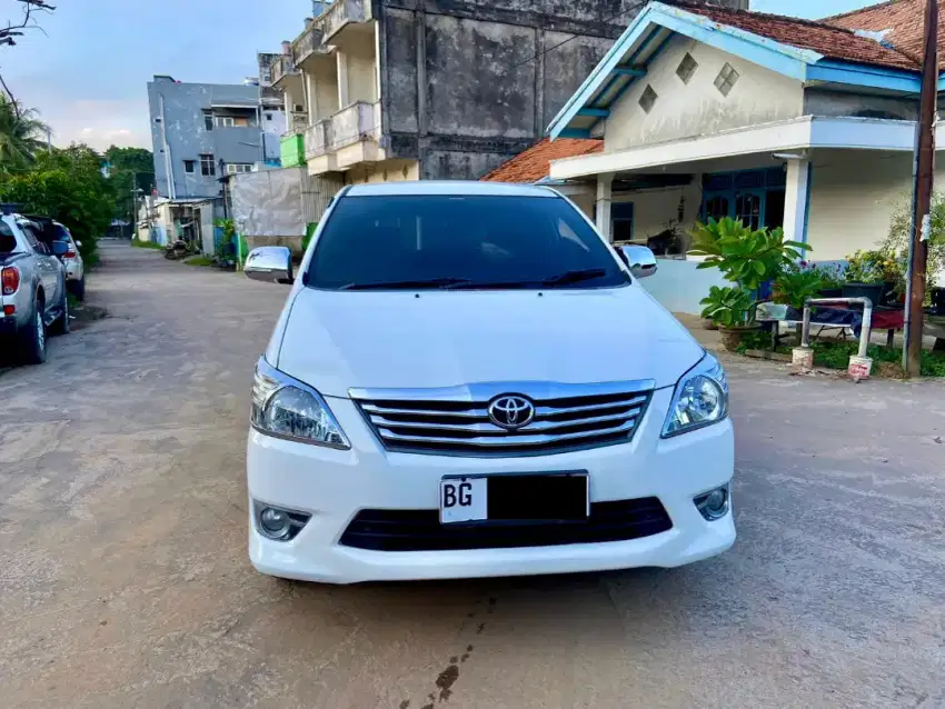 Toyota Innova 2.0 G 2013 / 2014 MT Manual, Sangat terawat