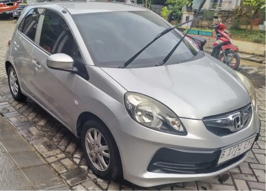 Honda Brio E 1.3 MT CBU 2013