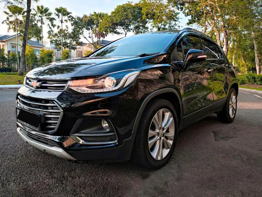 KM LOW!! CHEVROLET TRAX 1.4 TURBO LTZ MATIC 2017 HITAM