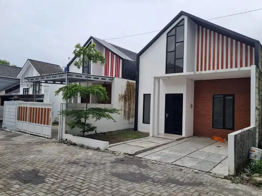 JUAL RUMAH CANTIK DALAM PERUMAHAN DEKAT JL RAYA WATES, SEDAYU