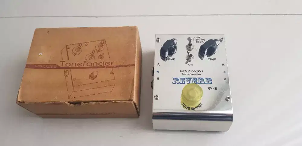 Efek Gitar Reverb merk Biyang