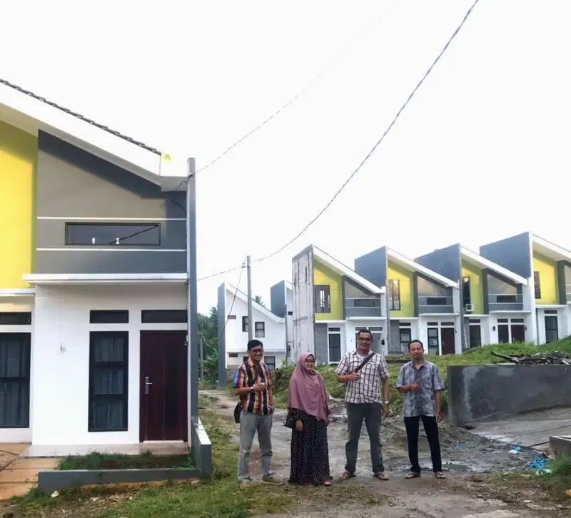 Rumah Minimalis Dua Lantai, Harga Satu Lantai di Kahuripan Bogor