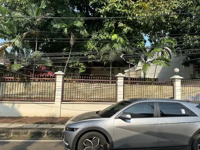 Rumah Tua di Menteng Area