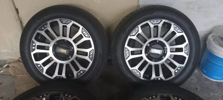 Velg + Ban R18 PCD 5x114,3/100