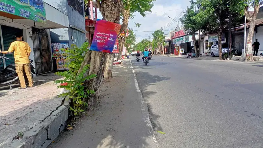 Tanah Strategis Pinggir Jalan Besar Di Kota Blitar cocok buat usaha