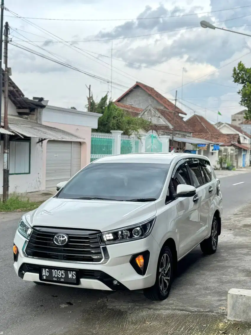 Toyota Innova V Diesel 2021 MT