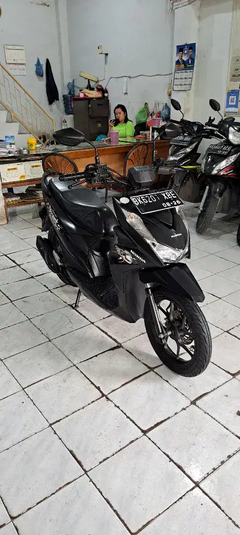 #86MOTOR beat street dp 1jt