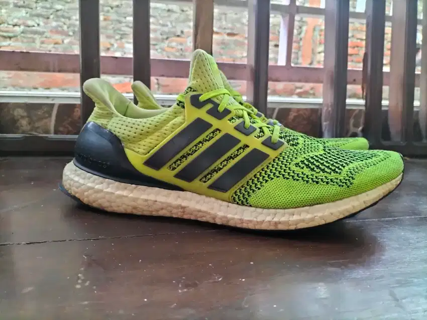 Adidas UltraBoost original uk.46