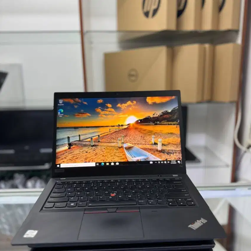 Lenovo Thinkpad T14 Core i7 Gen 10, Ram 16GB  NO TOUCH  WC/NK