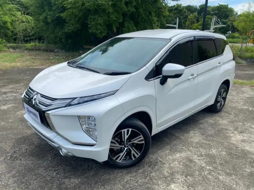 Mitsubishi Xpander 1.5 Sport Bensin-MT 2020 Putih WT